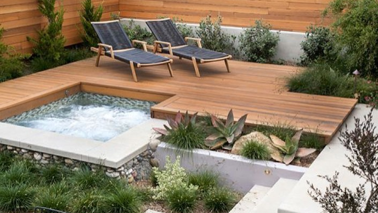 cocktail-pool-with-decking-1